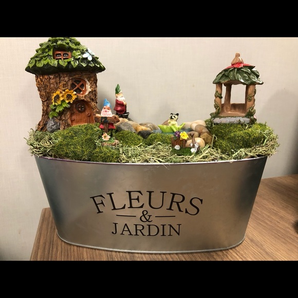 Meet your Posher, Susan - Picture 5 of 5